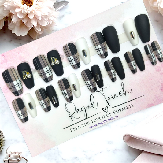 Midnight Elegance Nails