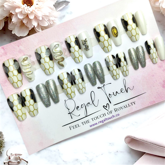 Golden Venom Nails