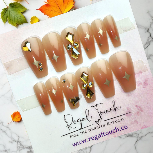 Amber Glitz Nails