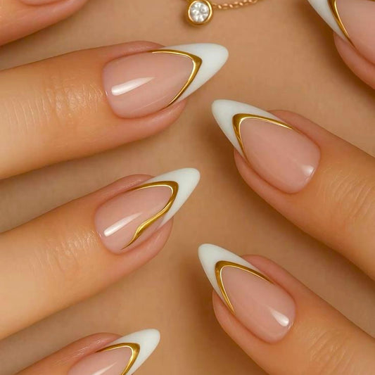 Beige Chic Nails